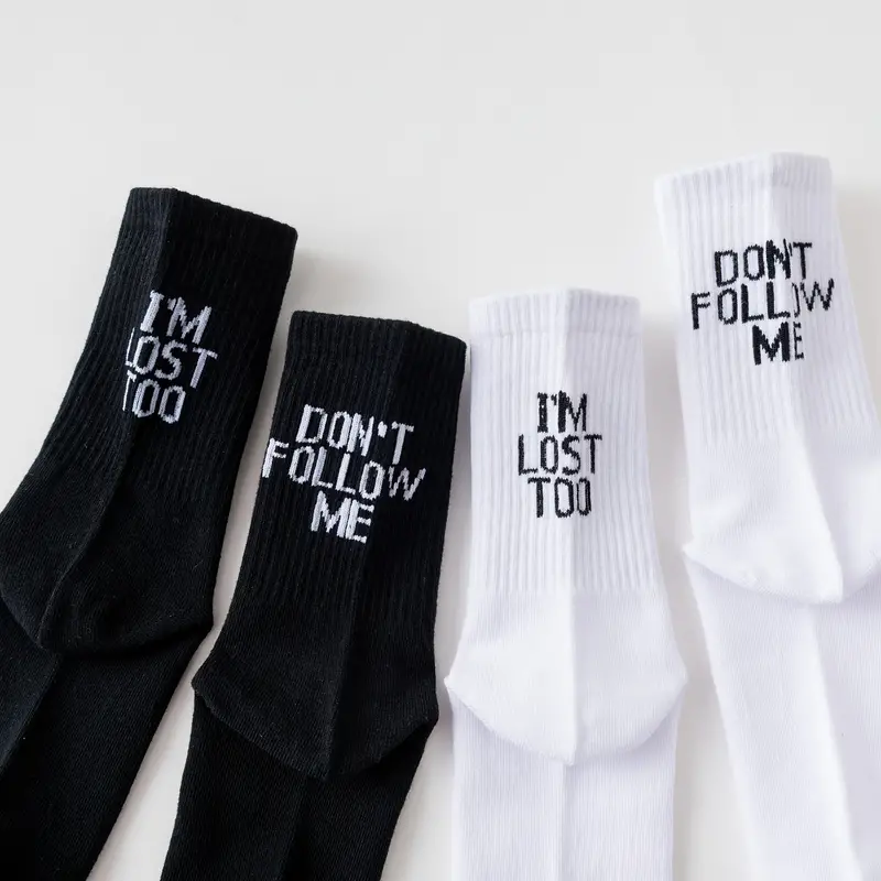 Meias “Don’t Follow Me. I’m Lost Too” 10 Meias “Don’t Follow Me. I’m Lost Too” - Image 7